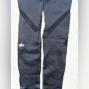 ALO YOGA Radiance Seamless Legging 2.0 XS